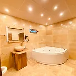 Hotel Asma Alti Cave *