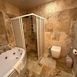 Asma Alti Cave Hotel