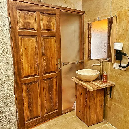 Asma Alti Cave Hotel