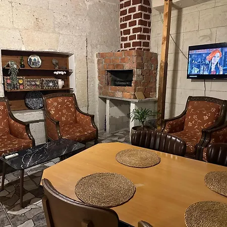 Asma Alti Cave Hotel