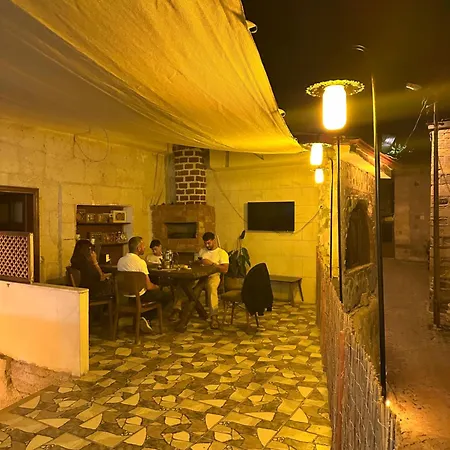 Asma Alti Cave فندق Nar
