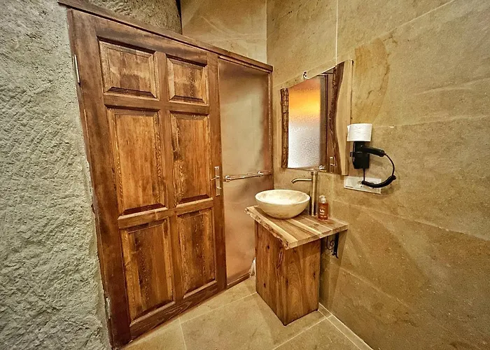 Asma Alti Cave فندق Nar