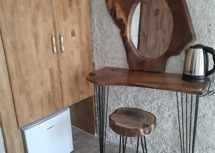 Asma Alti Cave מלון