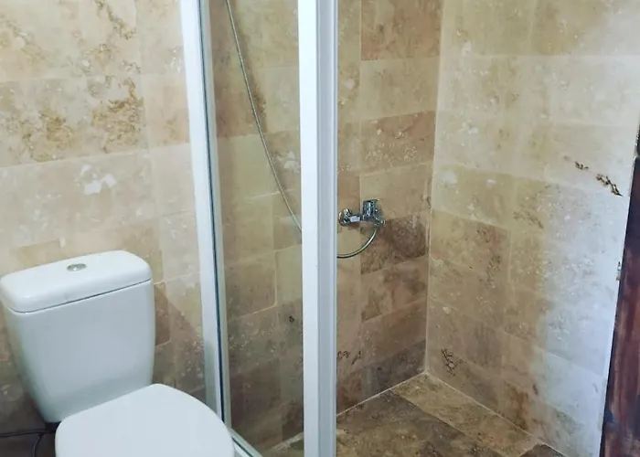 Asma Alti Cave מלון