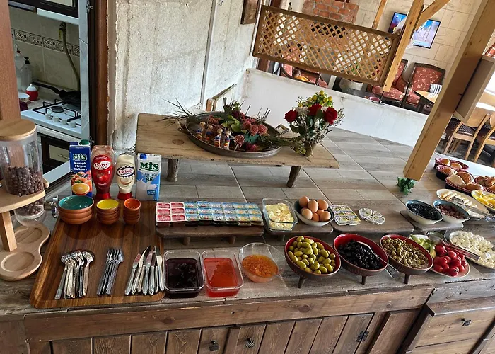 Asma Alti Cave * Nar